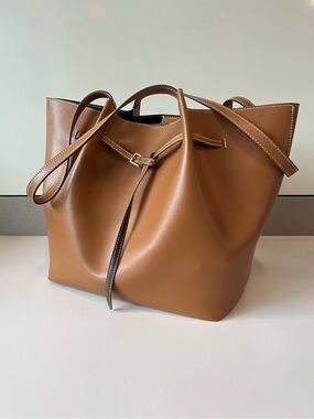 Belted Pinched Handle Tote Handbag